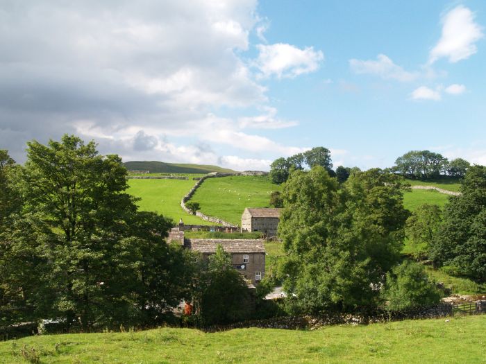 Wharfedale Walking