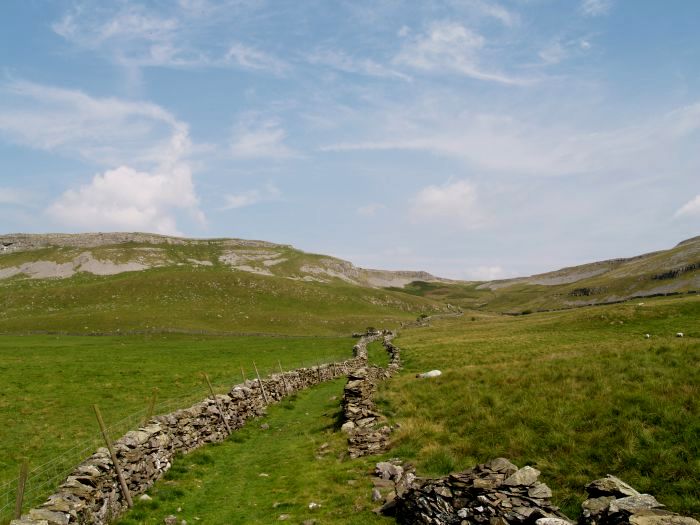 Crummack Dale Austwick Walk