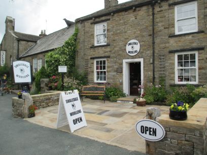 Muker Tea Shop Cafe Walking in Swaledale Muker to Keld