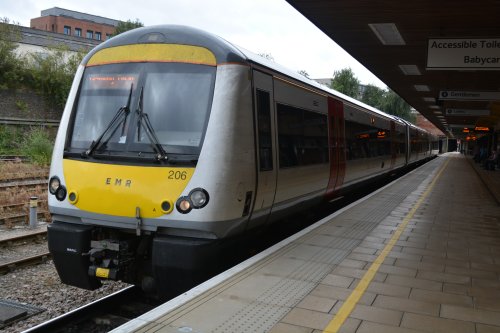 Class 170 EMU unit 170206 with an East Midlands regional service from Leicester to Grimsby, Leicester station, 2024