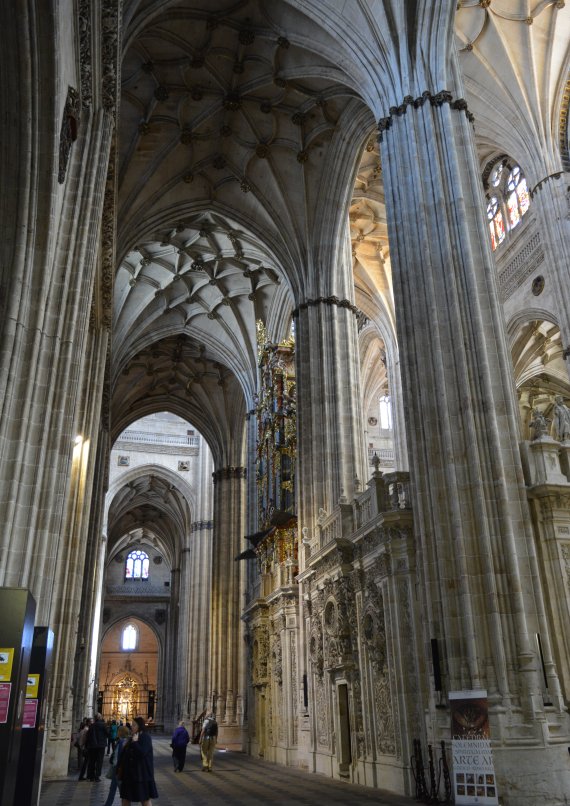  Salamanca Cathedral, Spain