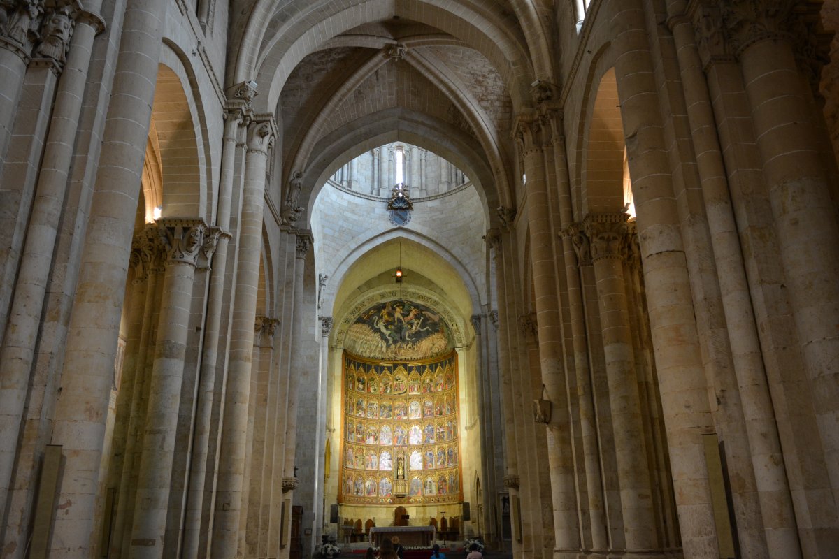  Salamanca Cathedral, Spain