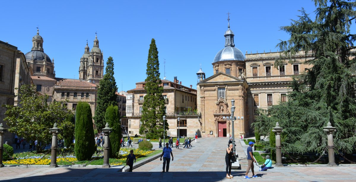  Salamanca Cathedral, Spain