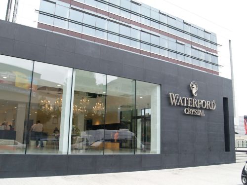 Waterford Town: Waterford Crystal glass - display and retail House of Waterford Crystal display centre on the Mall.