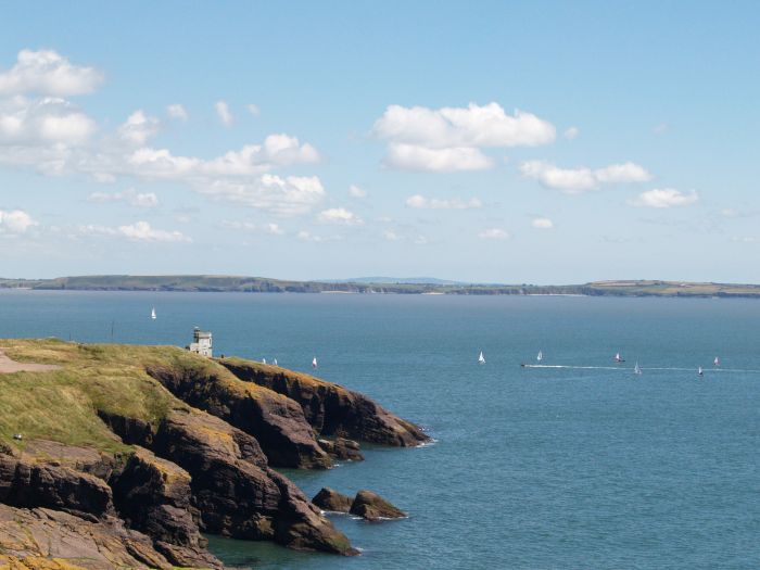 The old coast guard station at Dunmore East, the headland is the site of an ancient iron-age fort and a good car park to, handy if doing the Dunmore East cliff walk.