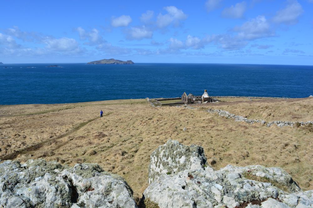 Coastal walking - Dingle Peninsula