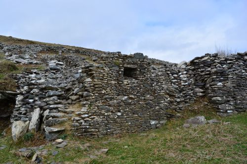 Fahan beehive huts