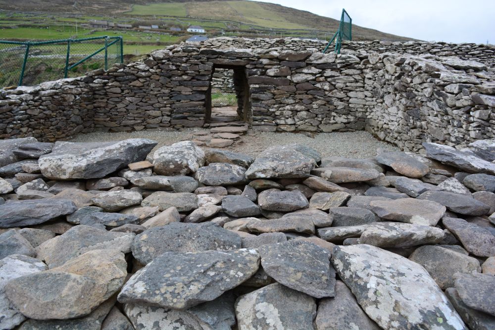 Entrance doorway with lintel to the inner sections of Dunbeg prehistoric fort