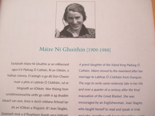 Coastal walking - Dingle Peninsula