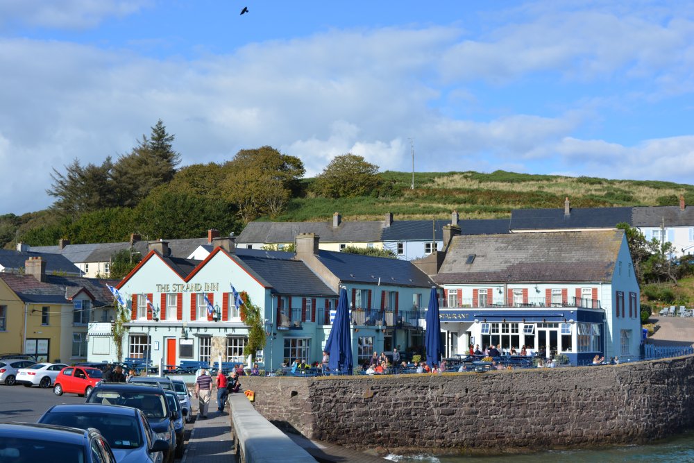 The Strand Inn, a great place to eat outside in the summer by Dunmore East Strand, a handy pub and beach combination, Co. Waterford