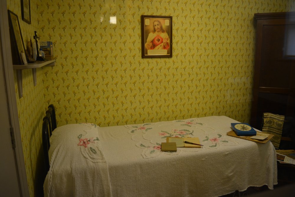 The bedroom of Bryce�s housekeeper Margaret O�Sullivan, who lived and worked from 1926 up until a few years prior to her death in 1999 on Garinish Island, Garnish Island Co. Cork. Ireland