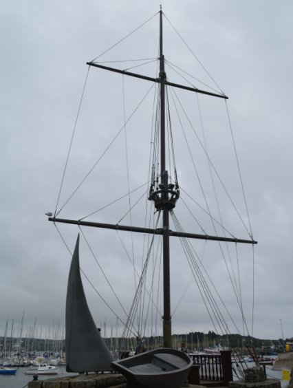 The 'Spanish Galleon Mainmast' commemorates the 1601 Battle of Kinsale or Siege of Kinsale, Co. Cork, West of Ireland