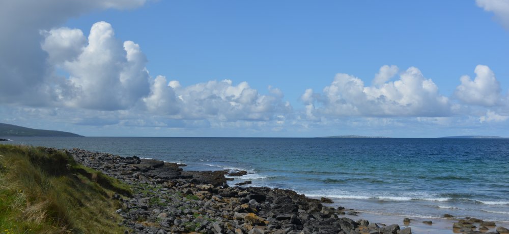  scenic drive R477 road from Doolin to Ballyvaughan via Fanore, The Burren, Murrooghtoohy, Co. Clare, Ireland
