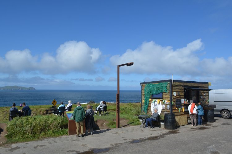 The Ce Dhun Chaoin cafe on the cliffs above the winding road down to Dunquin pier, Dunquin village pier, Dingle Peninsula, Co. Kerry, Wild Atlantic Way, Ireland