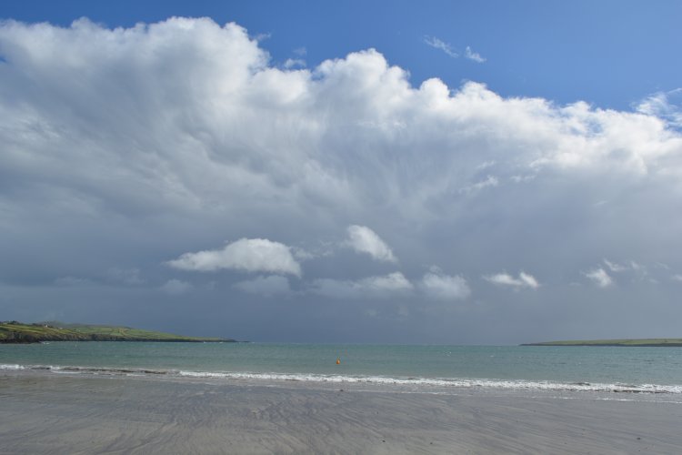 Blue flag Ventry Beach (Ceann Tra), Dingle Peninsula, Co. Kerry, Ireland