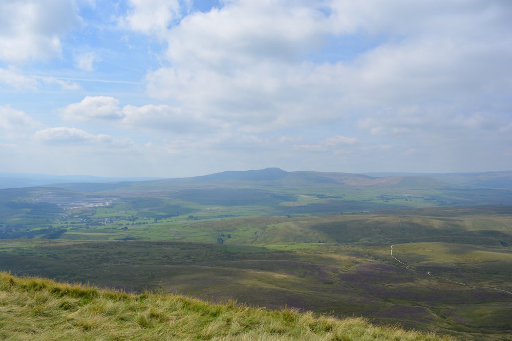 Climbing Pen-y-ghent, walk from Horton-in-Ribblesdale