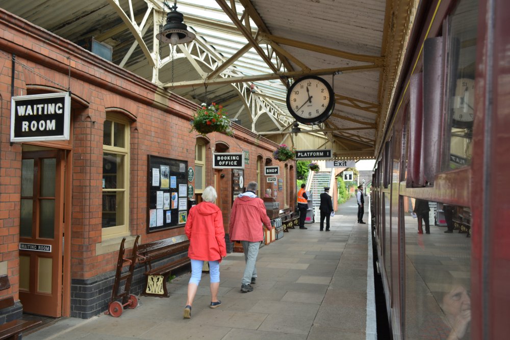 Toddington Station Platform 1 Gloucestershire Warwickshire steam railway England
