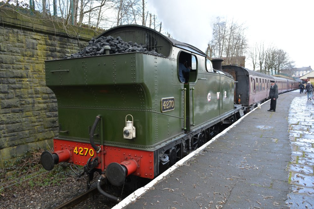 steam locomotive 4270 GWR 4200 Class 2-8-0T Churchward freight design