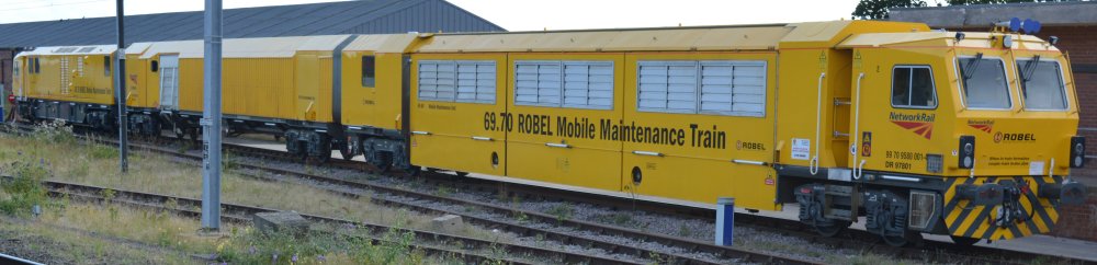 On-track machine Type 69.70 REBEL Mobile Maintenance System Train DR 97801, Darlington sidings