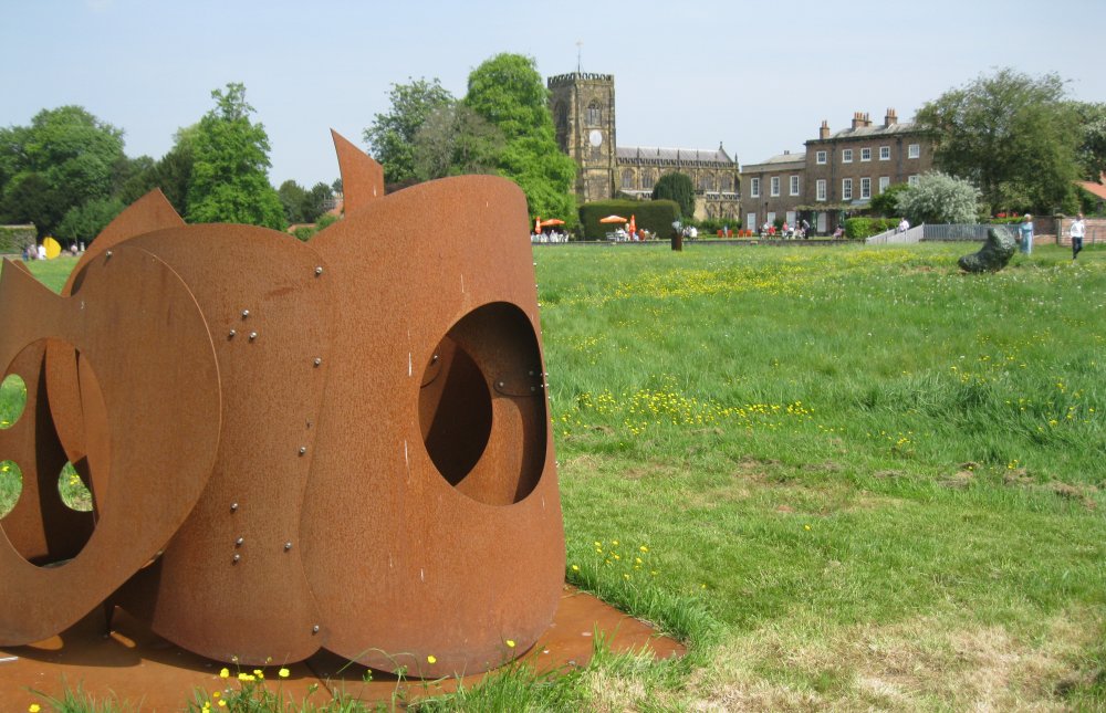 Jeff Lowe (b. 1952), Lock No. 2, 2020, Corten Steel Thirsk Hall Sculpture Garden, North Yorkshire, England